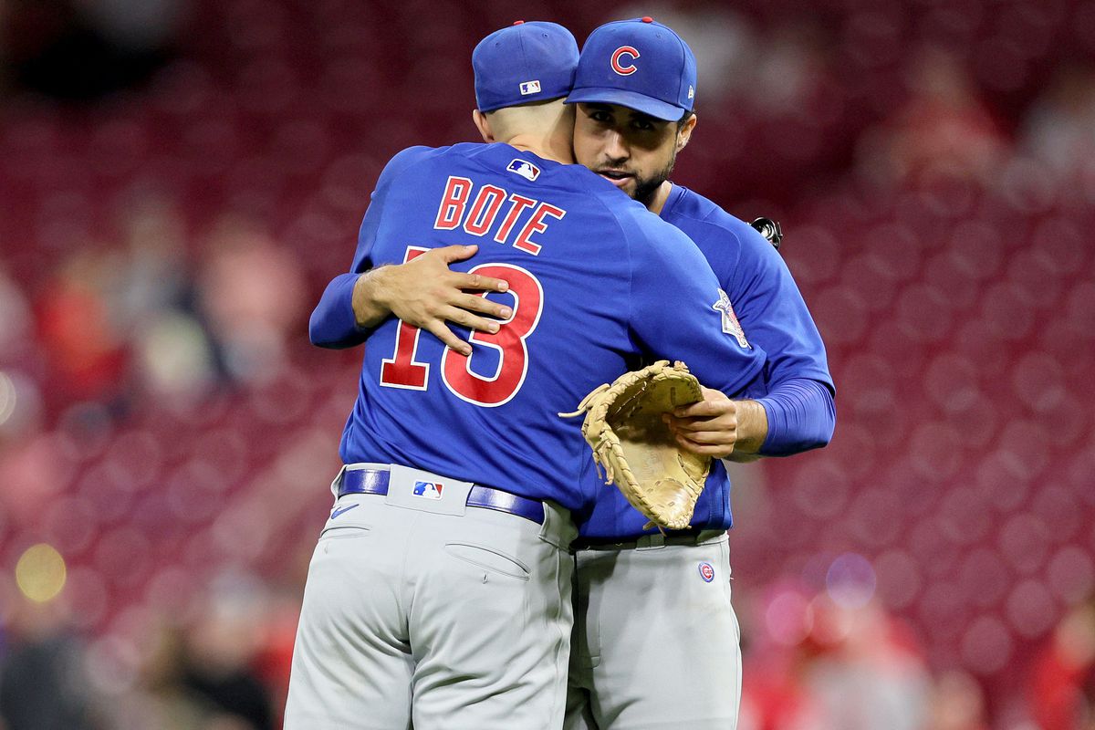 Cub Tracks closes   chicago cubs mlb jersey zip    in