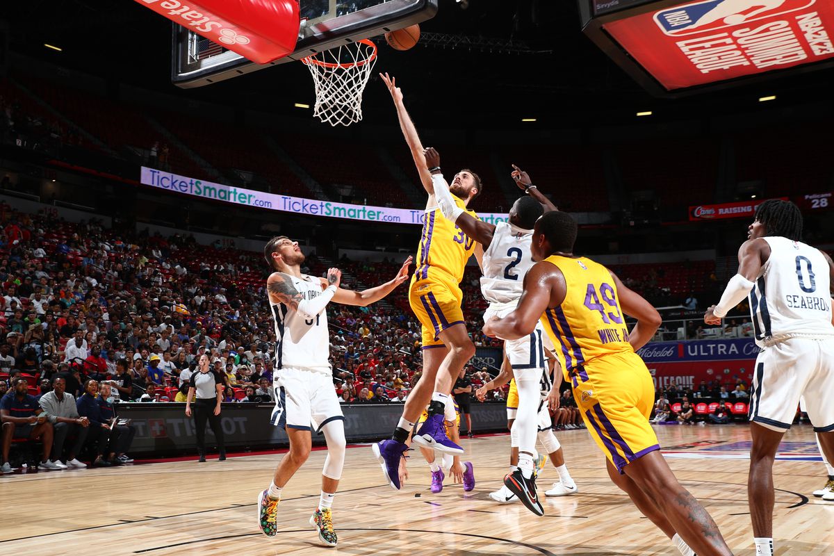 Los Angeles Lakers NBA dress