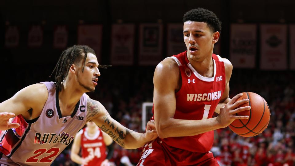 Caleb McConnell-Johnny Davis-030122-GETTY-FTR