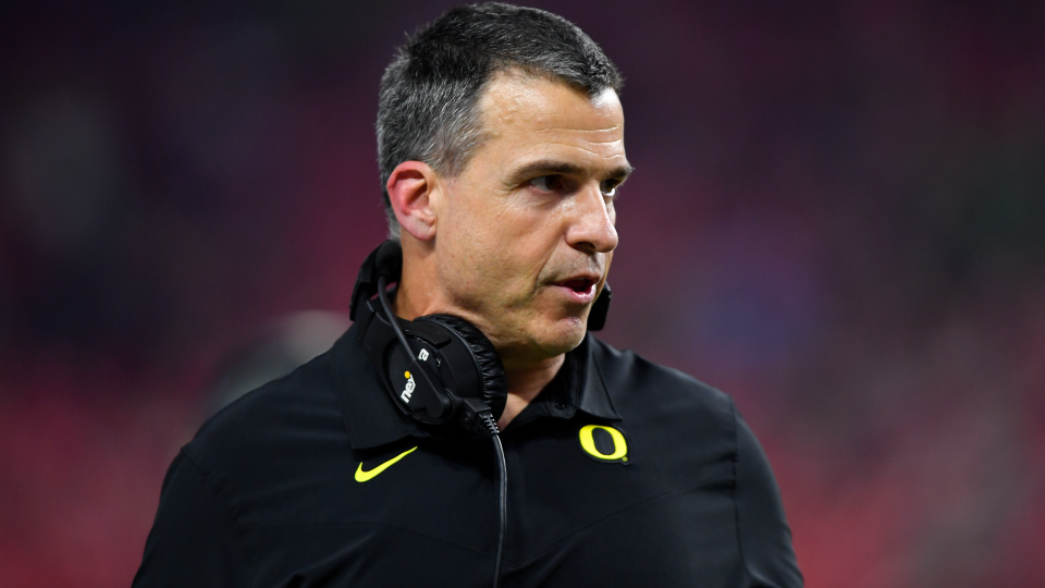 Mario-Cristobal-12062021-Getty-FTR
