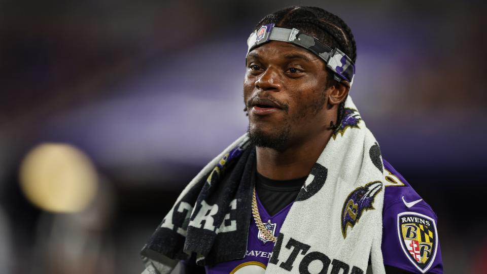 Lam Los Angeles Rams garments ar Jackson contract replace: Ravens QB takes to Twitter to transparent up rumors about $250 million be offering