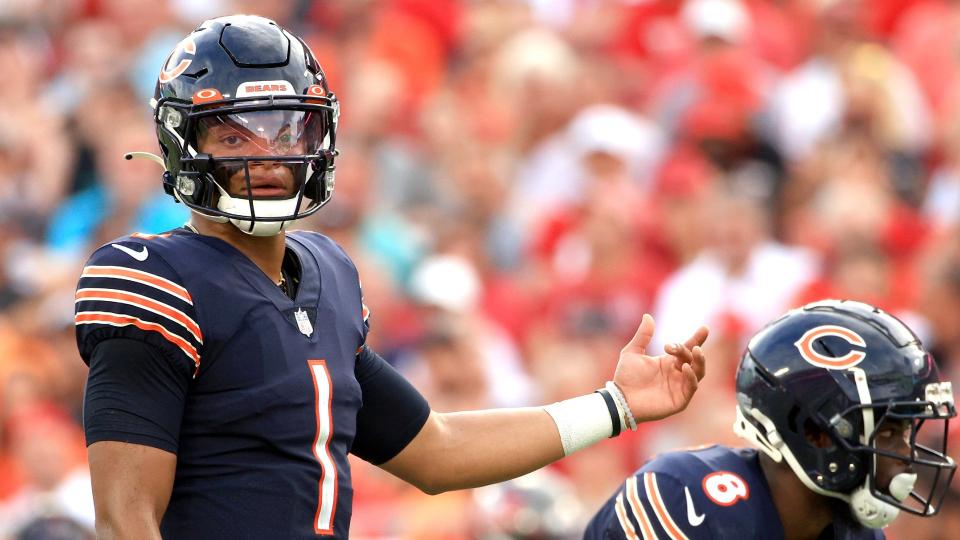Ex-NFL coac Cleveland Browns garments h Mike Martz explains why Justin Fields-led Bears offense reminds him of 0-16 Lions