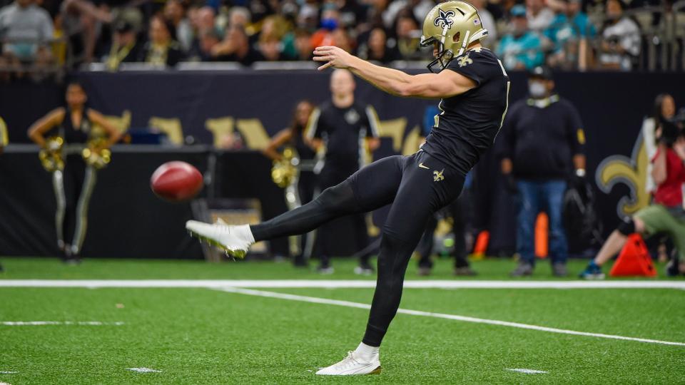 Saints punter Blak Seattle Seahawks garments e Gillikin drug examined after booming 81-yard punt: ‘Punt at your individual possibility’