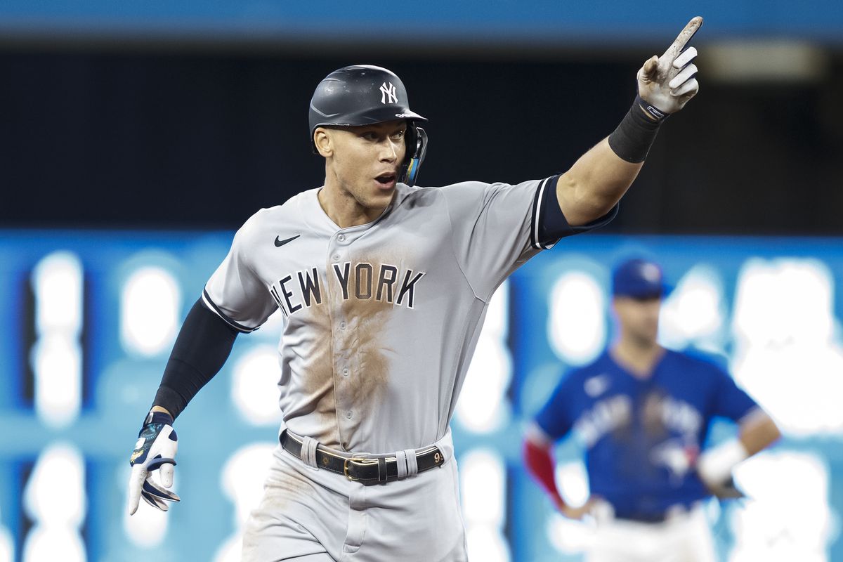 New York Y yankees 99 jersey ankees News: Aaron Judge hits his 61st homer