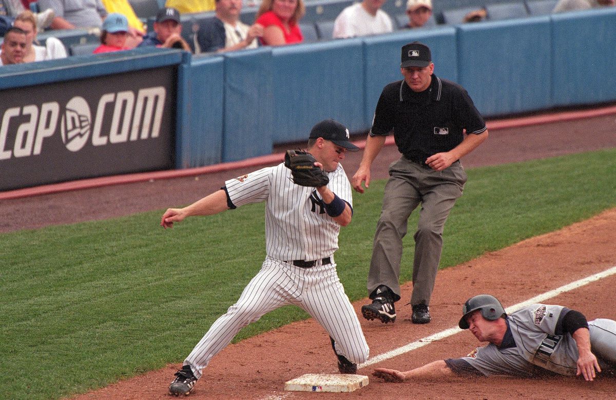 Marwin Gonzalez's Yankees season was very forgettable - Pinstripe Alley