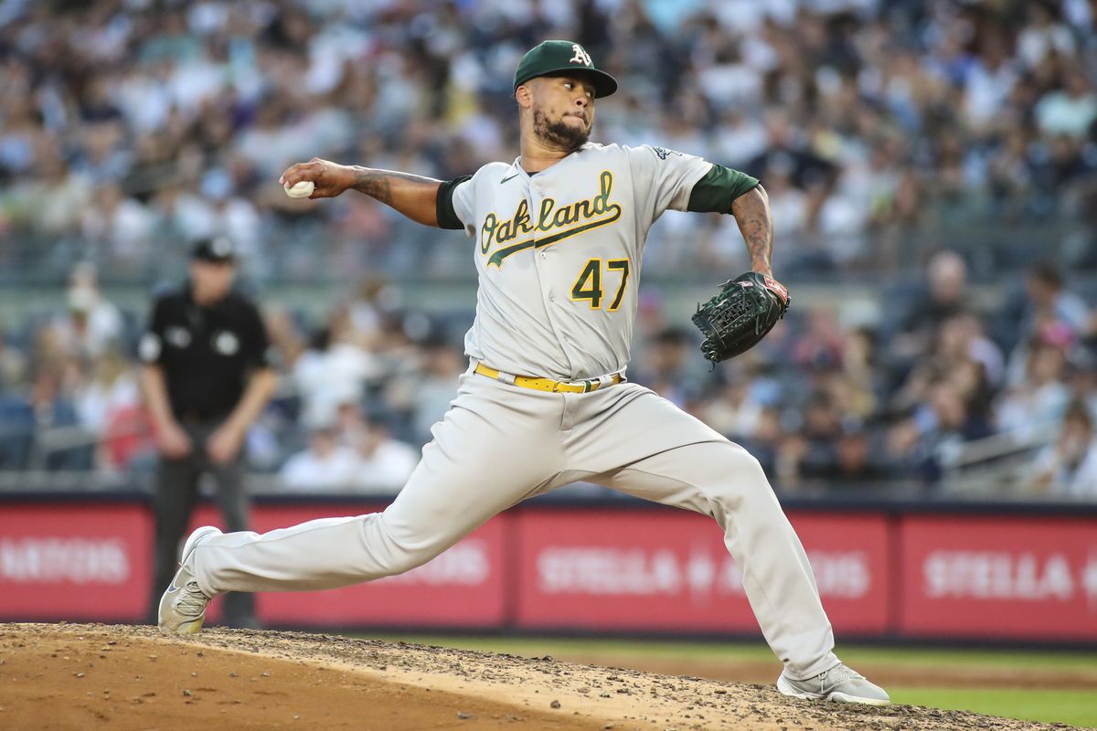 Yankees acquire Frankie yankees mlb jersey 54 Montas, Lou Trivino from  Athletics