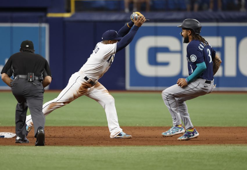 Margot's pinch-hit, 3-run HR in 9th lifts Rays over Mariners