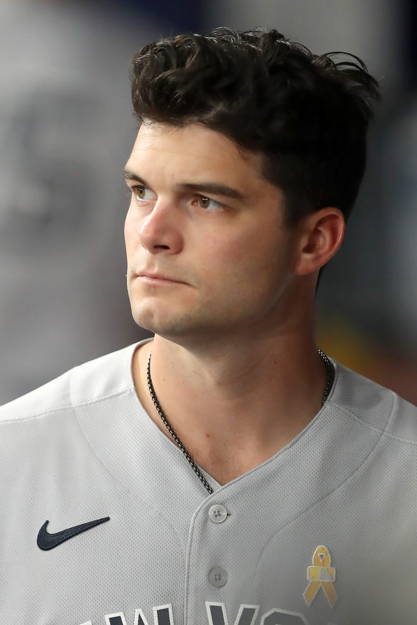 Andrew Benintendi To Undergo Hamate Surgery - MLB Trade Rumors