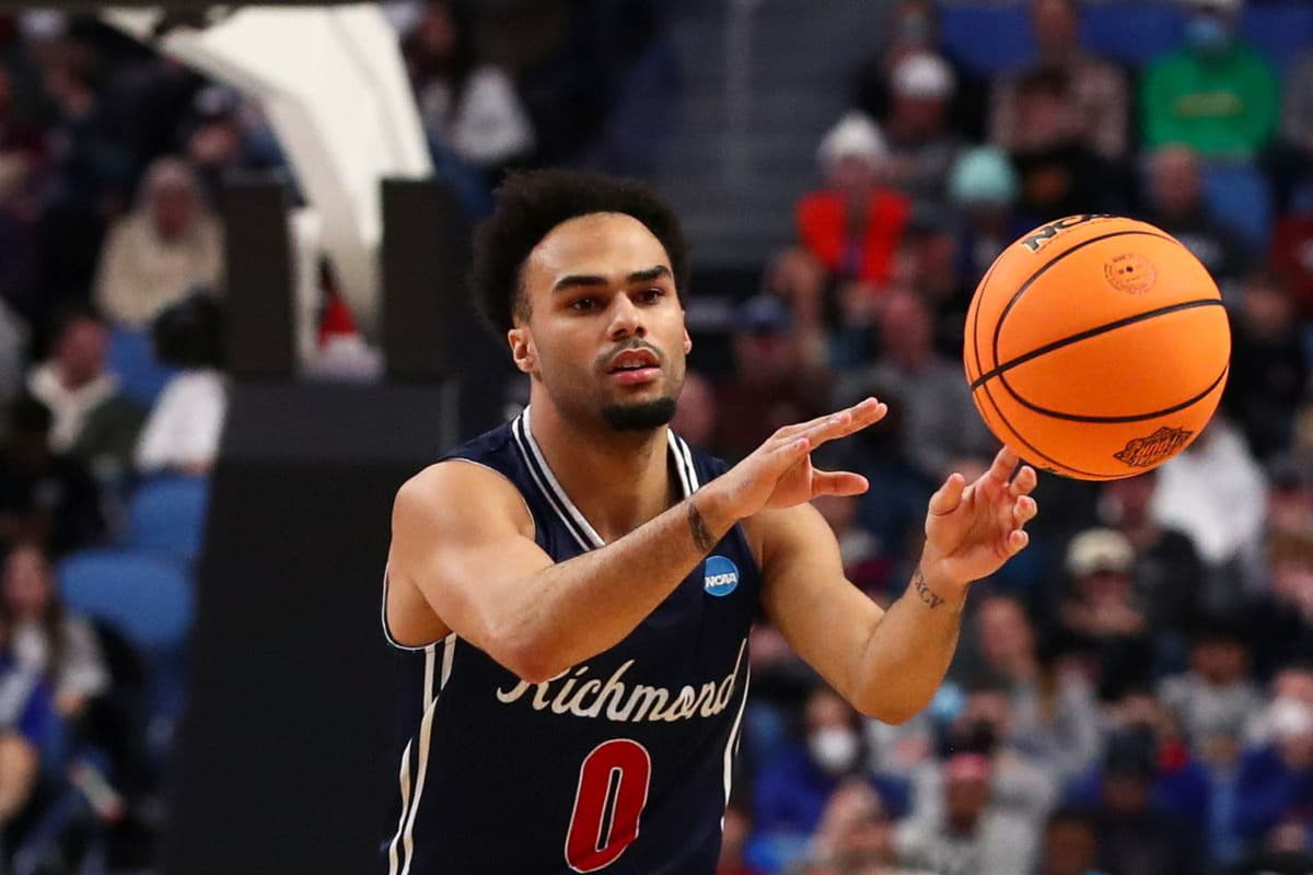 2022 Memphis Grizzlies Exhibit 10 Prospect Profiles: Jacob Gilyard – Grizzly  mavericks uniforms Bear Blues