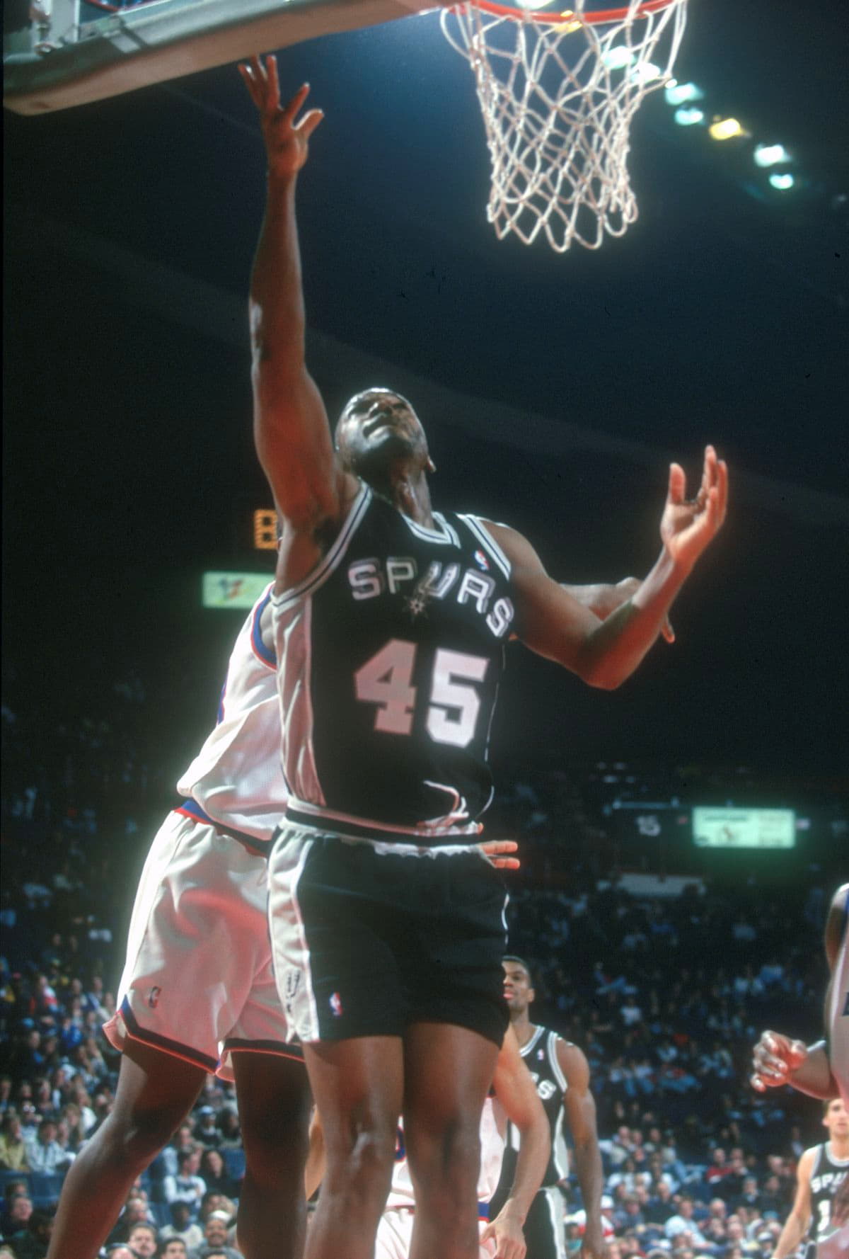 San Antonio Spurs v Washington Bullets