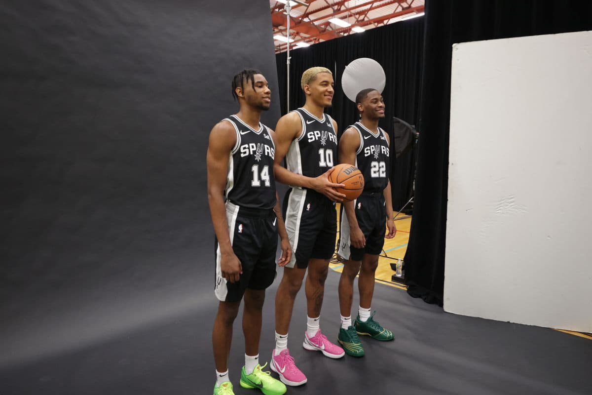 2022 NBA Rookie Photo Shoot