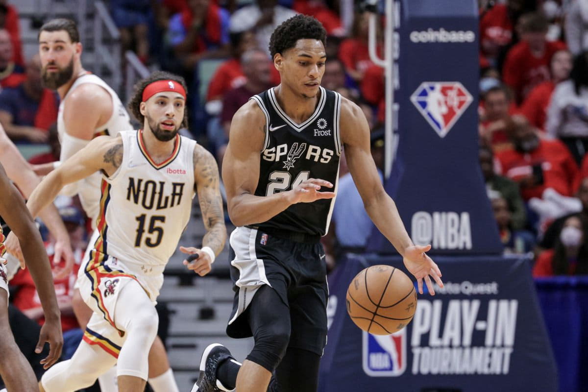 The Spurs’ valiant efforts got here up brief in  luka doncic genuine jersey play-in loss to the Pelicans