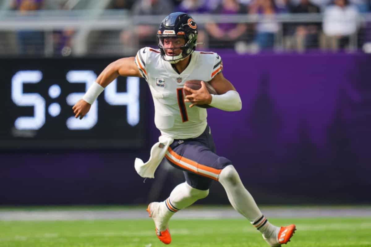 NFL: Chicago Bears at Minnesota Vikings