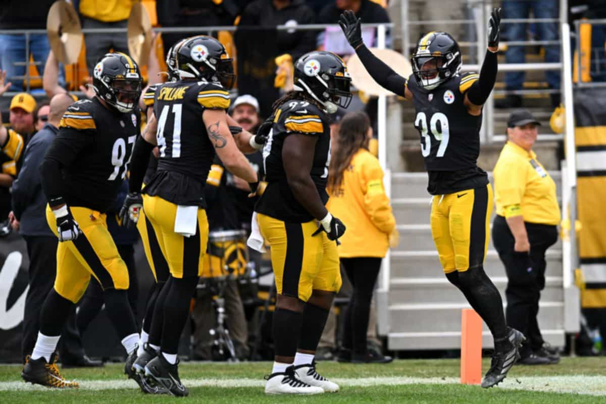 Steelers vs. Chiefs: Second-half updates, injury news and open thread -  Behind the Steel Curtain
