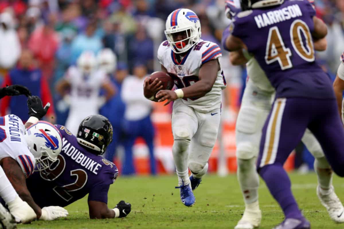 Buffalo Bills v Baltimore Ravens