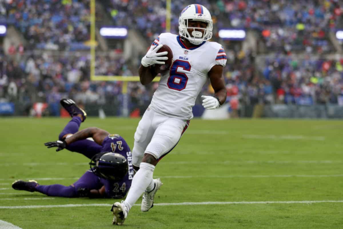 Buffalo Bills v Baltimore Ravens