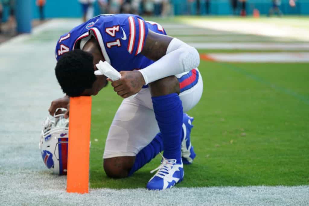 Bills WR Stefon   5 buffalo billsDiggs after Miami game: “I have never been that tired in my life”
