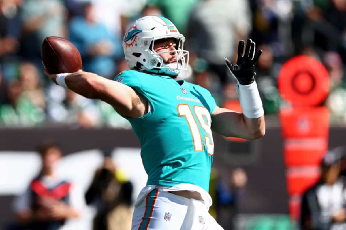 Miami Dolphins v New York Jets
