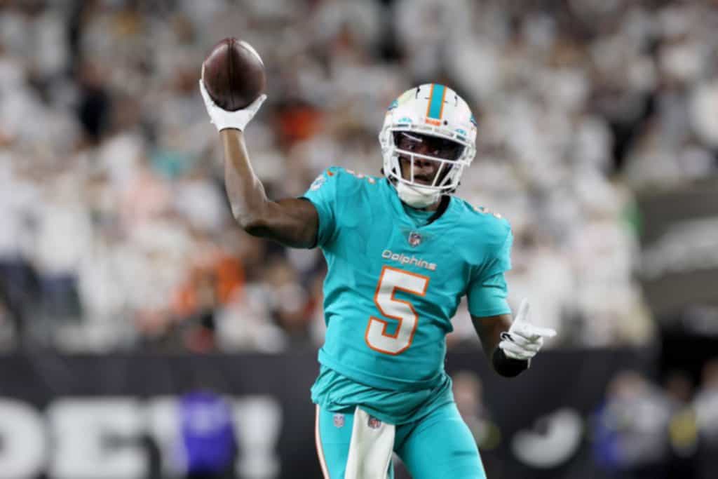Miami Dolphins News 10/14/22  buffalo bills store in orchard park: Teddy Bridgewater Back At Dolphins Practice
