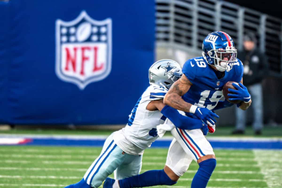 New York Giants’ Kenny Golladay makes catch against Dallas Cowboys’ Anthony Brown
