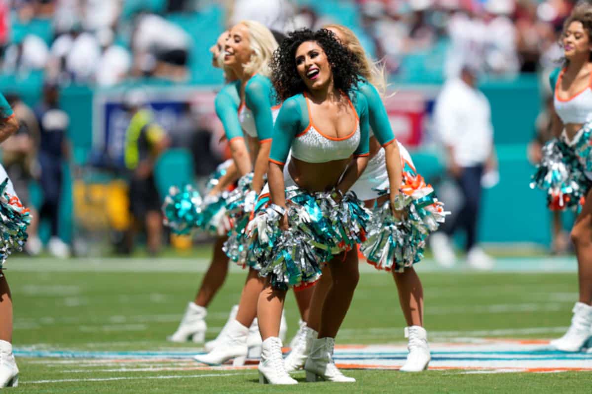 NFL: SEP 11 Patriots at Dolphins