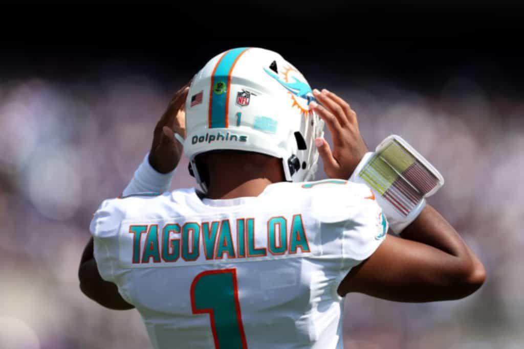Miami Dolphins News 9/22  buffalo bills jersey 27/22: Tua Tagovailoa Named AFC Offensive Player Of The Week