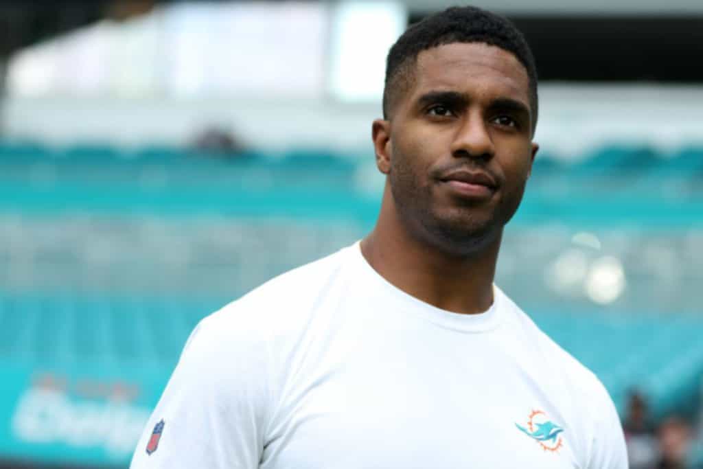 Cornerback Conundrum: How will the Mia  buffalo bills visit topsmi Dolphins manage without Byron Jones