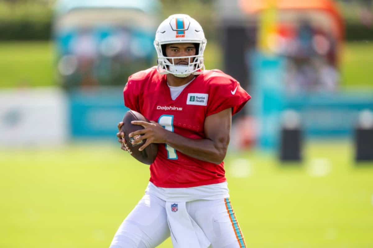 Tampa Bay Buccaneers and Miami Dolphins to hold joint practices