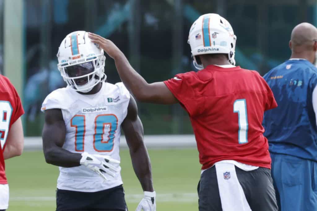 Miami Dolphins training camp 2022: Miami Dolphins passing offense led by Tua Tagovailoa dom  buffalo bills nike shirtinates against Tampa Bay Buccaneers during day two of joint practices
