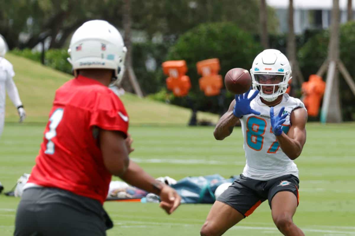 Miami Dolphins-Buffalo Bills Week 4 Complete Observations - Sports  Illustrated Miami Dolphins News, Analysis and More