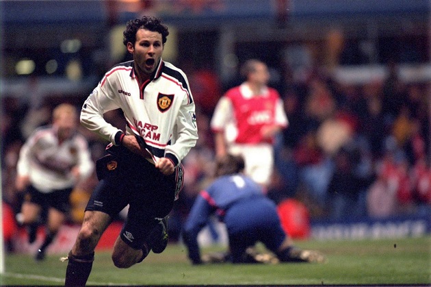 Giggs scores in 99 FA Cup