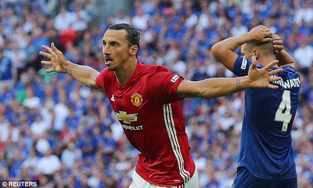 Zlatan Gives United Edge Over Leicester in C  manchester united jersey price in bangladesh  ommunity Shield