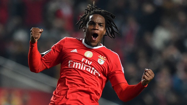On   manchester united jersey price  the Spot: Renato Sanches