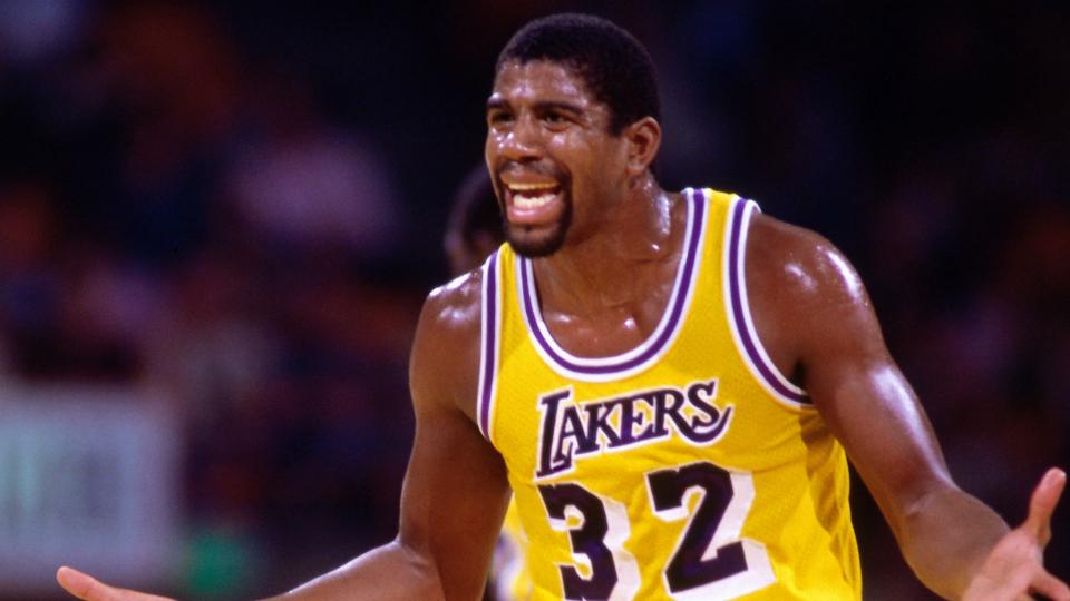 Why did Magic Johnson request trade from Lakers in 1981? Hall of Fa redsox away  jersey mer couldn't overcome differences with coach Paul Westhead -Buy  Vintage Sports Apparel, Cheap Men NBA T-shirts,Replica