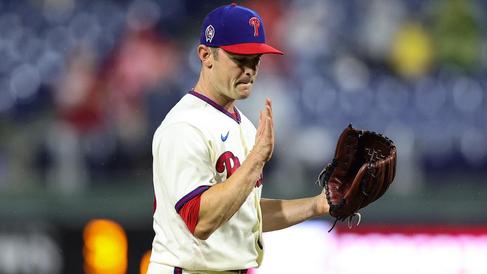 David Robertson injury update: Phillies reliever hurts himself in saddest  way during happy moment, off N lakers james shirt men LDS roster -Buy  Vintage Sports Apparel, Cheap Men NBA T-shirts,Replica NFL jerseys,child