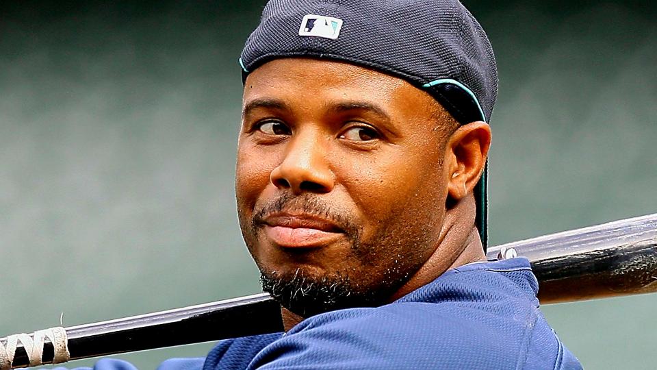 Ken Griffey Jr. added to Team USA as hitting coach for the World
