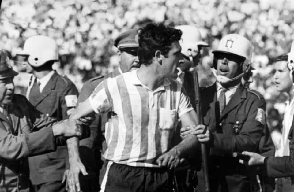 As a player, Basile had been sent off in a 1967 World Club Championship game against Celtic – naturally he was escorted away by riot police
