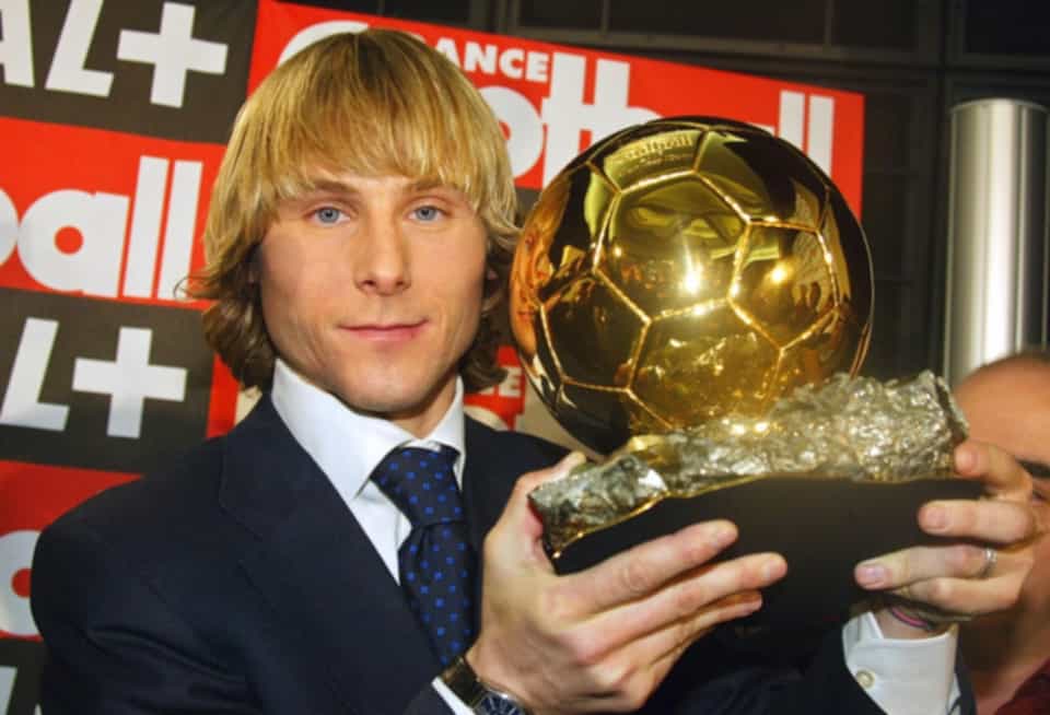 Juventus midfielder Pavel Nedved poses with the prestigious gong