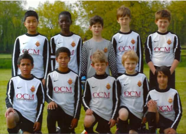 Carvalho (bottom left) as a youngster in Balham colours – the kit bearing some resemblance to Fulham’s colours