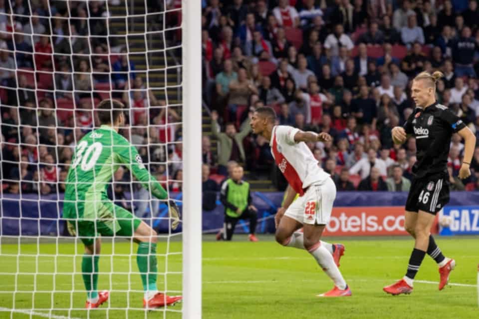 Haller is surrounded by skilful wingers at Ajax, who put the ball on a plate for him to harness his excellent finishing